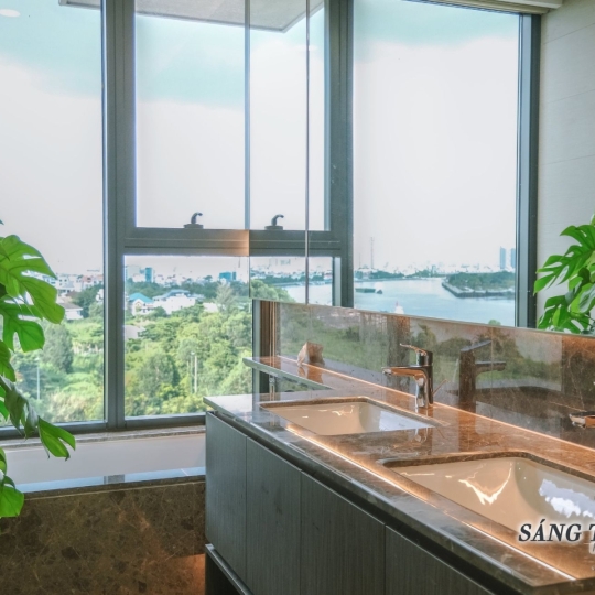 Cho thuê 4 Phòng Ngủ The River Thủ Thiêm 202m2, thang máy riêng, view Landmark81, cầu Thủ Thiêm