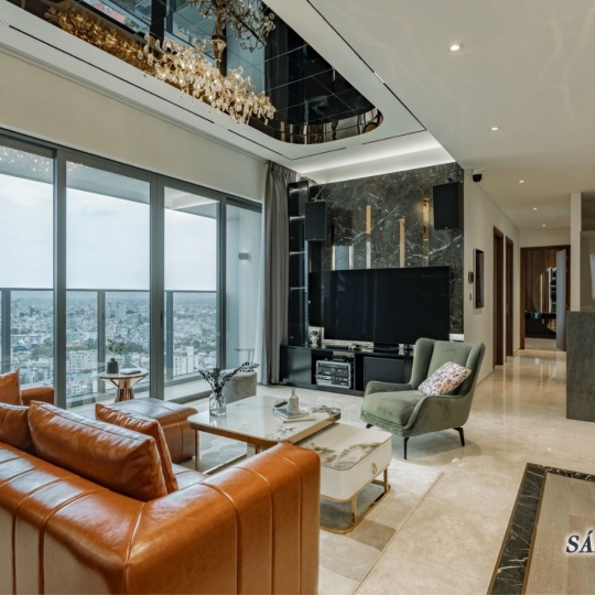 Bán Căn Hộ 4 Phòng Ngủ The Marq Full Nội Thất 145m2, View Thành Phố Trung Tâm Sài Gòn
