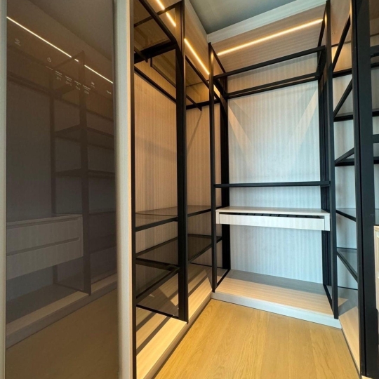 Cho Thuê Căn Hộ 4PN Nội Thất Cơ Bản Opera Residence - Khối Đế | The Metropole Thủ Thiêm
