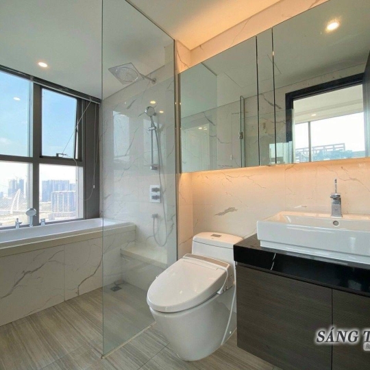 Cho thuê căn 3 phòng ngủ Empire City full nội thất toà Linden 127m2 view sông