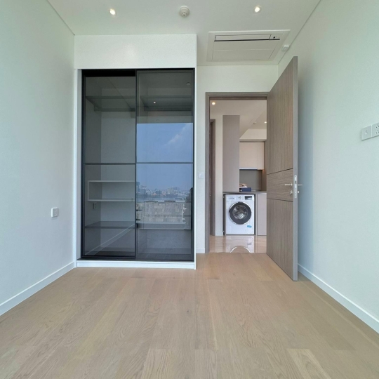 Cho Thuê Căn Hộ 2PN Nội Thất Cơ Bản Opera Residences, View Sông Trực Diện Bitexco Quận 1 - Metropole Thủ Thiêm