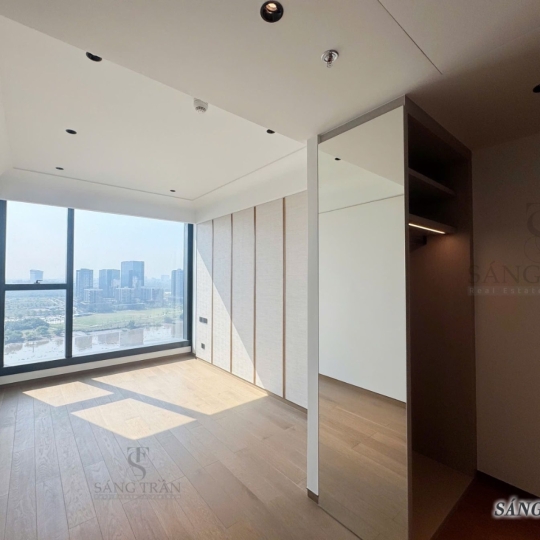 Bán 2PN toà SEA - JW Marriott View trực diện sông - Grand Marina Sai Gon